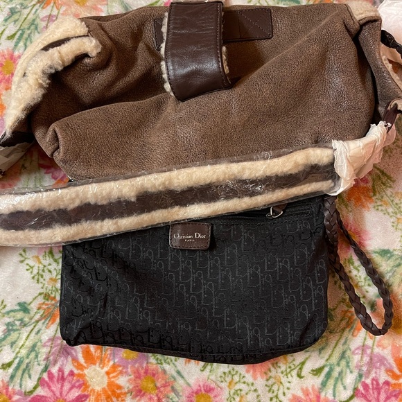 Christian Dior shearling Flight Bag Authenticity Certificate Card - Picture 6 of 15